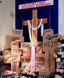 Grób Pański  w Płocku. "Tak Kościół Katolicki szczuje do nienawiści!"