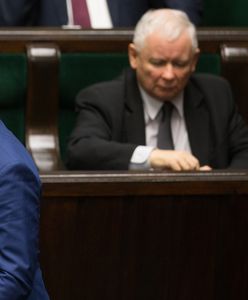 Dominik Tarczyński oberwał od Jarosława Kaczyńskiego. Od eksperta wiemy, jak bardzo