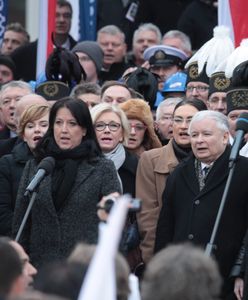 PiS znowu zwiezie tysiące działaczy do Warszawy. Już zapełniają autobusy