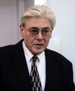 Wojciech Reszczyński z "Trójki" zawieszony. Nie zareagował, gdy gość nazwał Bartoszewskiego "bydlakiem"