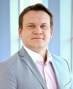 "To nie jest nasz prezydent". Tak Dominik Tarczyński powiedział o Dudzie w wywiadzie dla tureckiej telewizji