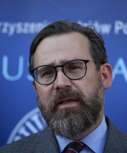 "Ziobro musi odejść" na proteście. Bartłomiej Przymusiński z "Iustitii": tu chodzi o system, a nie o osobę