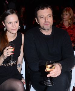 Tymon Tymański zdradzał o 19 lat młodszą żonę. Jego linia obrony jest absurdalna