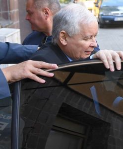 Kaczyński nie wraca jeszcze do polityki. Postanowił przedłużyć sobie urlop