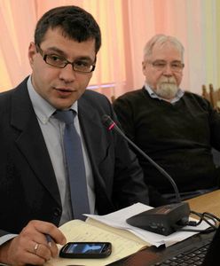 Jacek Karnowski łączy Stocha ze Smoleńskiem. Wykorzystał informację zdementowaną 4 lata temu