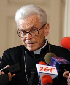 Kard. Macharski: musimy dotrzeć do tego, o co naprawdę chodzi