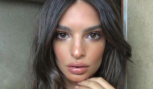 Emily Ratajkowski ucieszyła wiele osób. Poszła w stroju kąpielowym, który odsłonił niemal wszystko