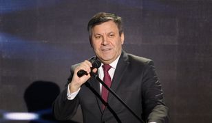 Piechociński wypomina Karczewskiemu premię. "Lekarzom każe pracować dla idei, to brak pokory"