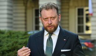 Koronawirus w Polsce a wybory prezydenckie. "Minister zdrowia ma misję: przekonać prezesa" (OPINIA)