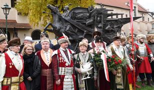 Pomnik Jana III Sobieskiego odwiedził Kraków. Do Wiednia wpuścić go nie chcą