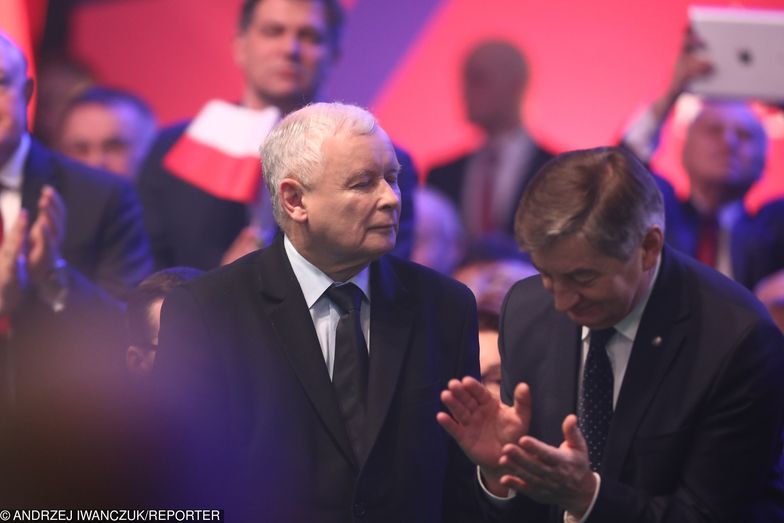 Jarosław Kaczyński ogłosił prawdziwą przedwyborczą niespodziankę - nie mówił o Parlamencie Europejskim, padały za to kolejne obietnice
