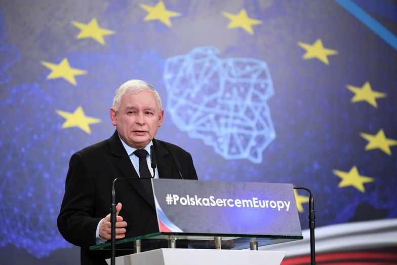 Jarosław Kaczyński mówi "nie" euro. Na razie