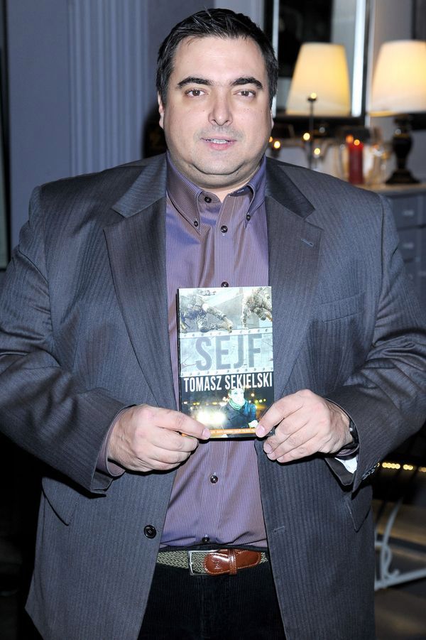 Tomasz Sekielski wraca na ekrany i... do wagi sprzed lat