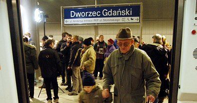 Samobójca w warszawskim metrze