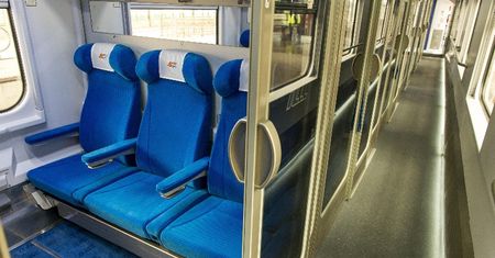 PKP - nowe wagony ruszą w Polskę