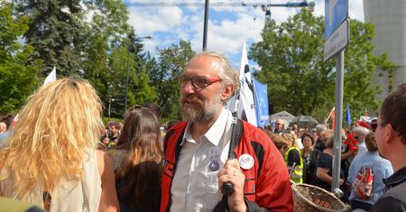 Protestujący zablokowali Kijowskiego. Krzyczeli: "złodziej" i "zdrajca"