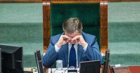 Marszałek Kuchciński latał z rodziną rządowym samolotem. Są dowody