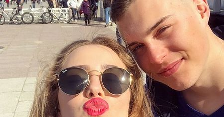 Adam Zdrójkowski i Wiktoria Gąsiewska pochwalili się wyjazdem nad morze. "Piękni i młodzi"