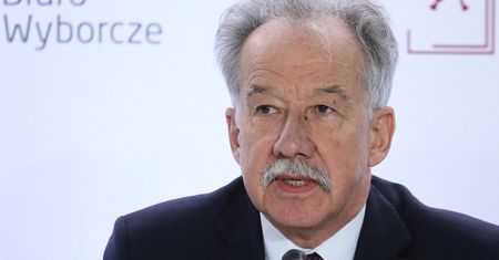 PKW zabrała głos ws. botów. Muszą pojawić się oznaczenia komitetów
