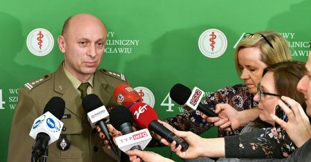 Koronawirus z Chin. Ewakuowani Polacy zgodzili się na kwarantannę