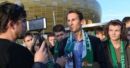 Kacper Płażyński przegrał w sądzie. Musi sprostować swoje wypowiedzi