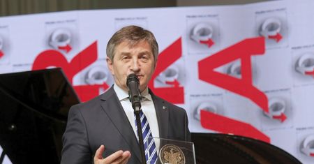 Marek Kuchciński chwali się poparciem notowań Sejmu. "Odzwierciedlenie reform i programów PiS"