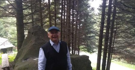 Zdjęcia Kaczyńskiego w górach to fotomontaż? Brudziński przedstawia dowody