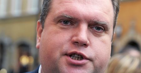 Piskorski: PiS robi idiotów z ludzi w Brukseli