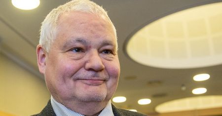 Zarobki w NBP. W nadzorowanych przez NBP bankach komercyjnych zarabia się wielokrotnie więcej