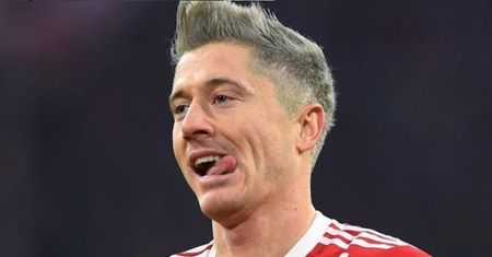 Lewandowski broni swojej nowej fryzury. "Mojej żonie również się podoba"