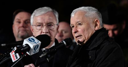 Jarosław Kaczyński w Starachowicach. "Polakom należy się suwerenne państwo"
