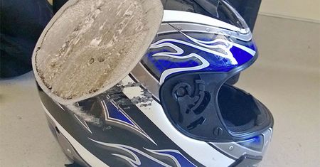 Kask ma sens. 11 dowodów