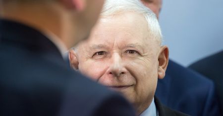 Roman Giertych ujawnia drugą decyzję prokuratury. Odmówiła śledztwa ws. 50 tys. zł