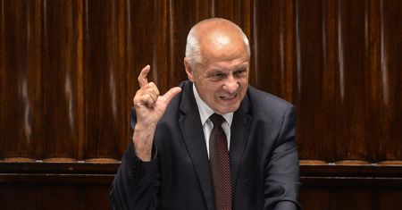 Burzliwa dyskusja o służbie zagranicznej. Płomienne przemówienie Niesiołowskiego