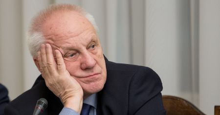 W Polsce jak we Francji? Seksafery nie muszą rujnować polityków
