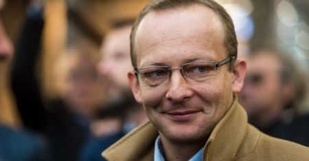 Paweł Olszewski mówi WP o "kompromitujących" zdjęciach Wąsika. "Podstawa do szantażu"