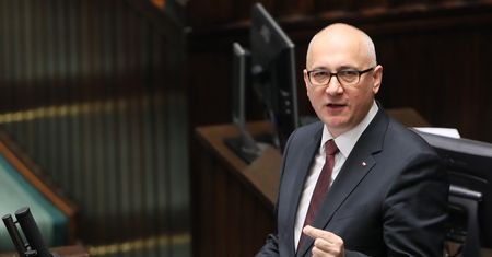 Joachim Brudziński narzeka na Amnesty i narodowców. "Atakują nas"