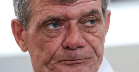Henryk Gołębiewski ma problemy ze zdrowiem. "Mam teraz śruby w nodze"