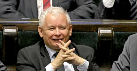 Złoty najmocniejszą walutą świata. Wielki kapitał zaufał PiS