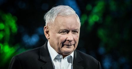 Jarosław Kaczyński i wybory. Polacy: Powinien zostać w cieniu [BADANIE]