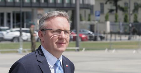 Ponad 600 tysięcy na zagraniczne podróże służbowe ministra Krzysztofa Szczerskiego