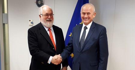Ustawa o cenach prądu. Minister energii tłumaczy się w Brukseli