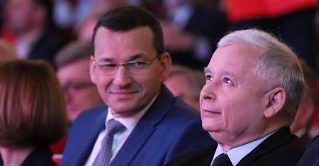 Najnowszy sondaż. PiS w górę i sporo przed Koalicją Europejską