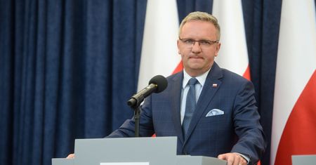 Przecieki z KE.  Polska łamie reguły Ursuli von der Leyen