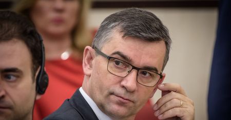 Ambasador Polski zirytował Niemców. Na kartce miał co innego