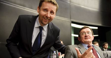 Politycy w Brukseli dorobią się majątku. Migalski zdradził, jak zdobyć fortunę