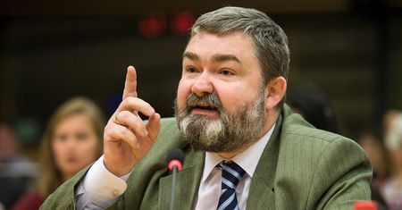 Karol Karski: Rzepecki sam zrezygnował z członkostwa w PiS