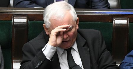 Polacy na temat Jarosława Kaczyńskiego. "Za rok powinien odejść z polityki"