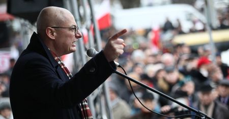 Lider PO nie ma autorytetu w partii? "Adamowicz będzie problemem"