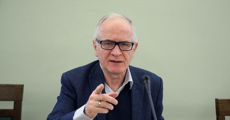 Przewodniczący RMN: media komercyjne są wojującą stroną sporu politycznego
